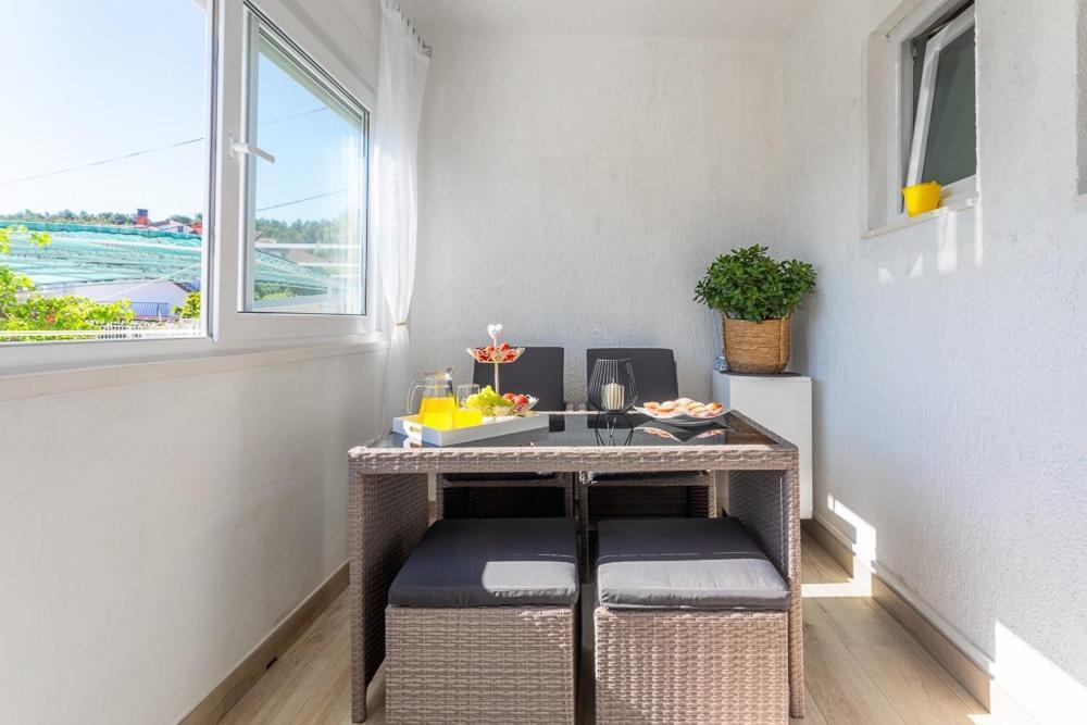 Apartamento Apartman Maria, Ciovo Trogir Exterior foto